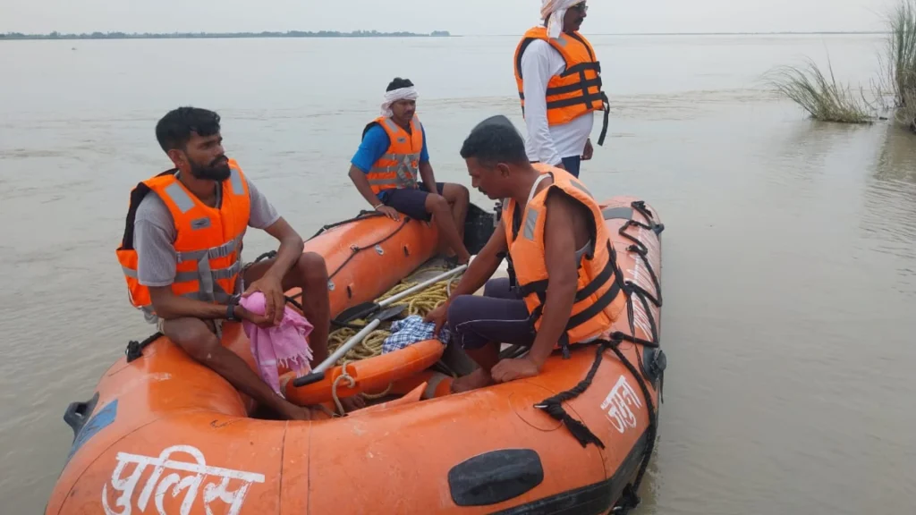 बाढ़ बचाव एवं राहत कार्य 2024